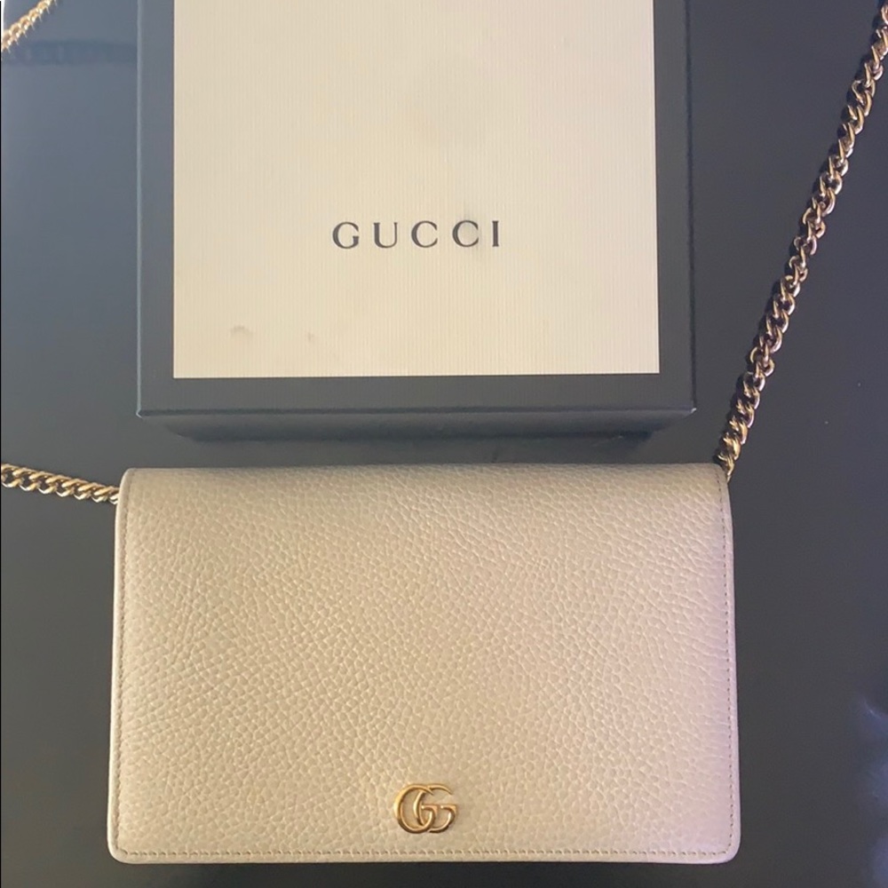 Gucci Chain Wallet